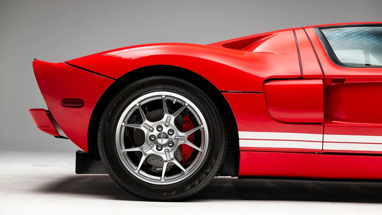 2006 Ford GT 1st Gen - Image 7 of 31