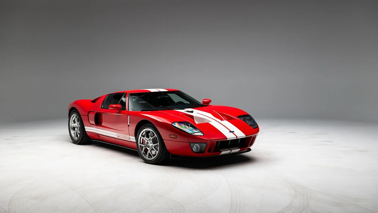 2006 Ford GT 1st Gen - Image 14 of 31