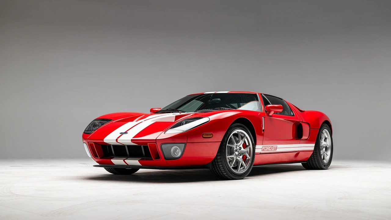 2006 Ford GT 1st Gen - Image 21 of 31