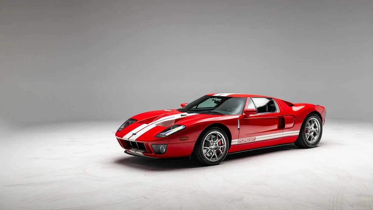 2006 Ford GT 1st Gen - Image 18 of 31
