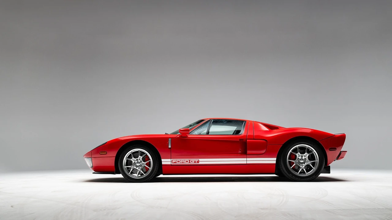 2006 Ford GT 1st Gen - Image 4 of 31