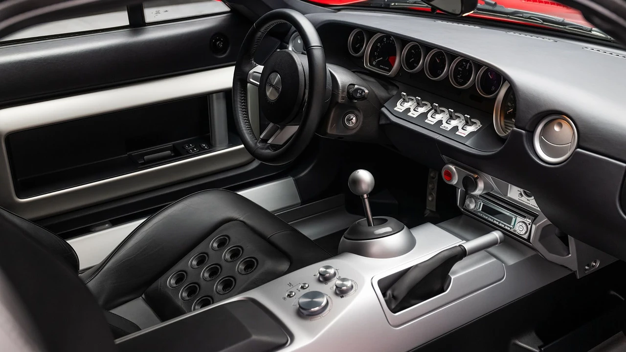 2006 Ford GT 1st Gen - Image 6 of 31