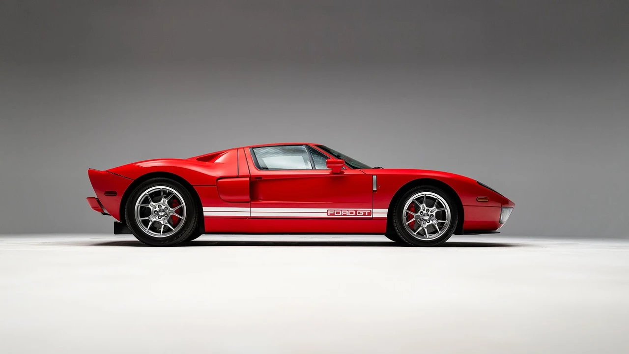 2006 Ford GT 1st Gen - Image 25 of 31