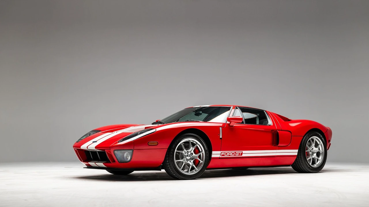 2006 Ford GT 1st Gen - Image 23 of 31