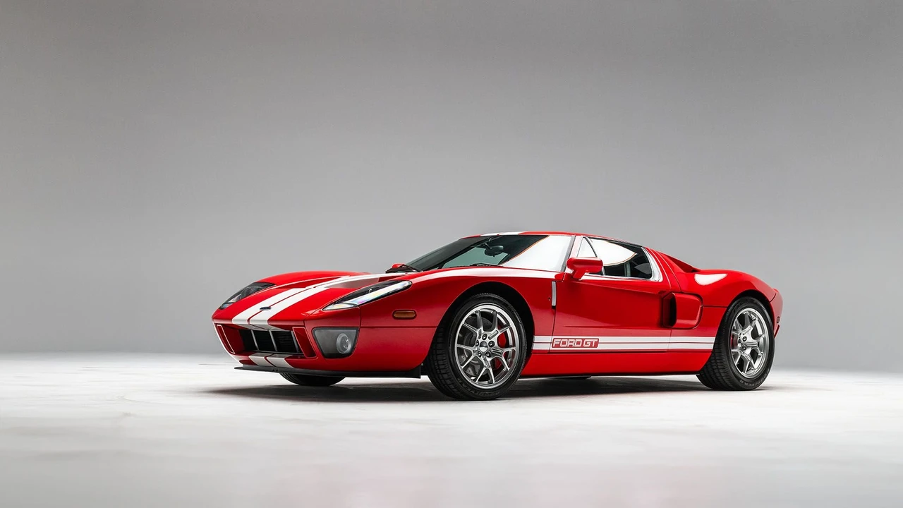 2006 Ford GT 1st Gen - Image 19 of 31