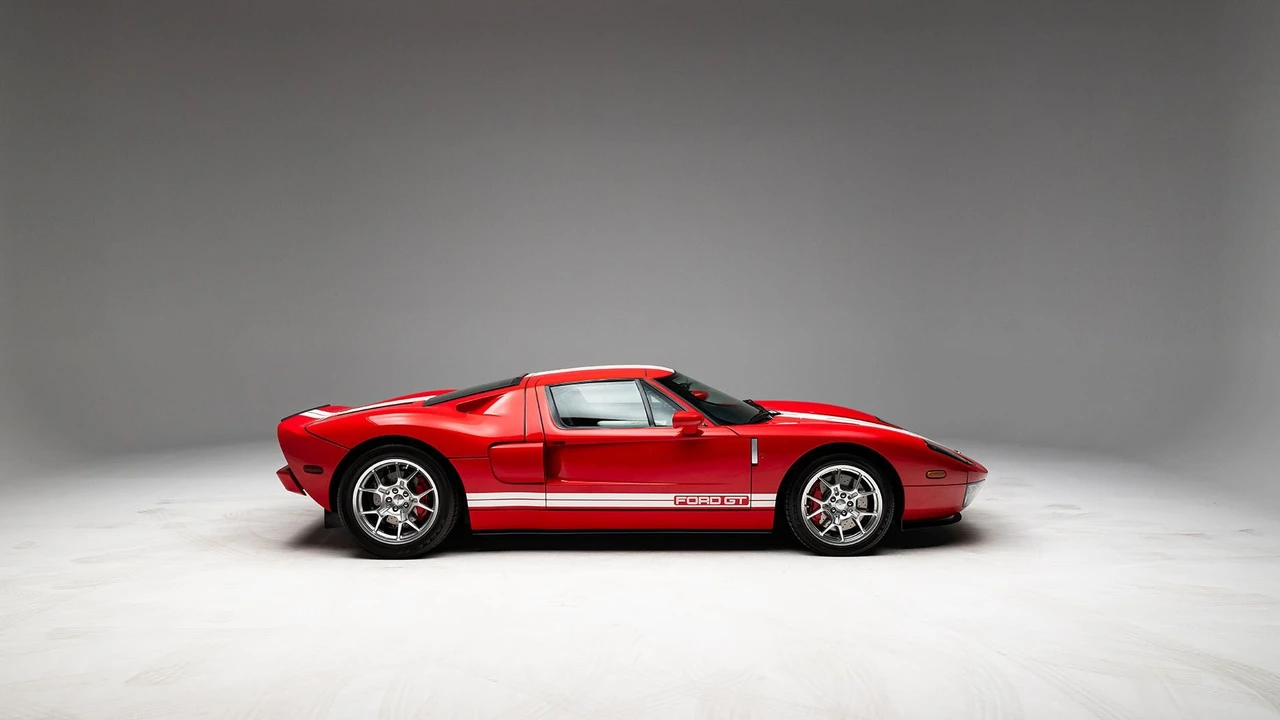 2006 Ford GT 1st Gen - Image 26 of 31