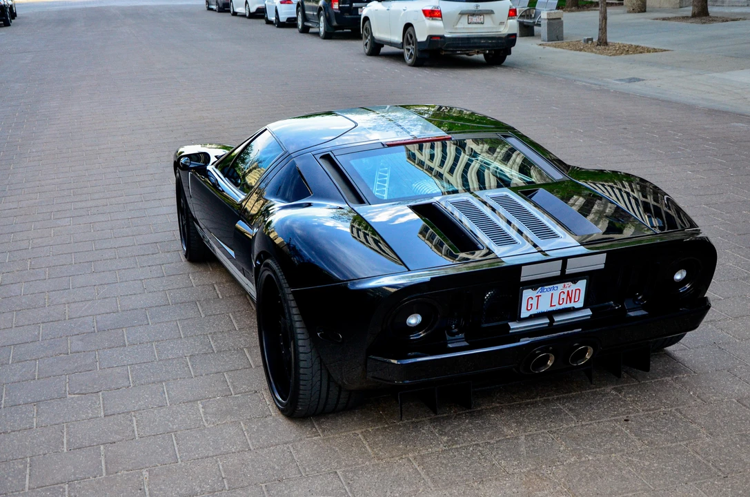 2006 Ford GT 1st Gen - Image 19 of 31