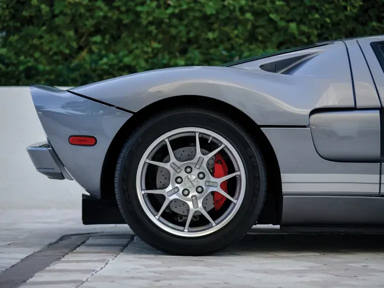 2006 Ford GT 1st Gen - Image 21 of 30