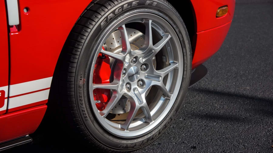 2006 Ford GT 1st Gen - Image 10 of 20
