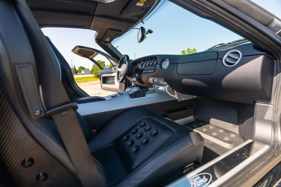 2006 Ford GT 1st Gen - Image 25 of 31