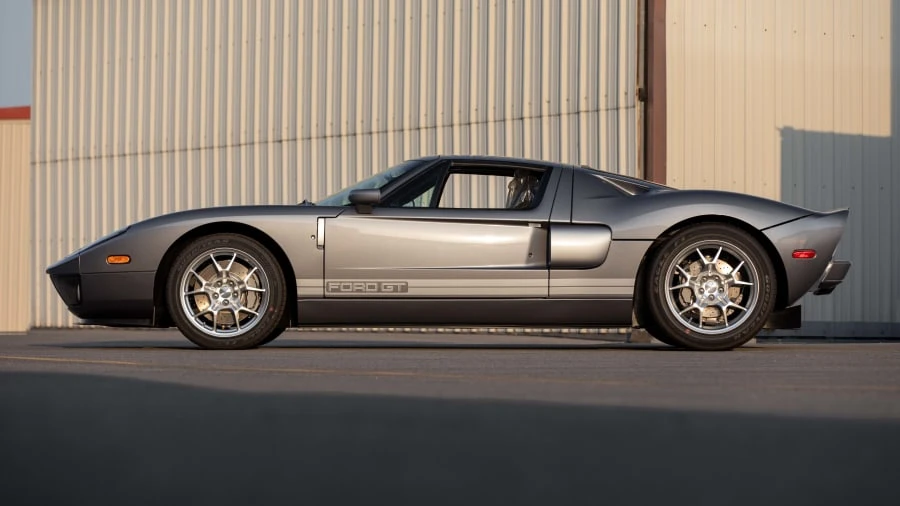 2006 Ford GT 1st Gen - Image 2 of 31