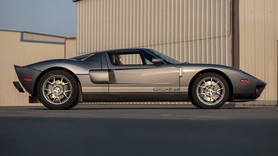 2006 Ford GT 1st Gen - Image 8 of 31