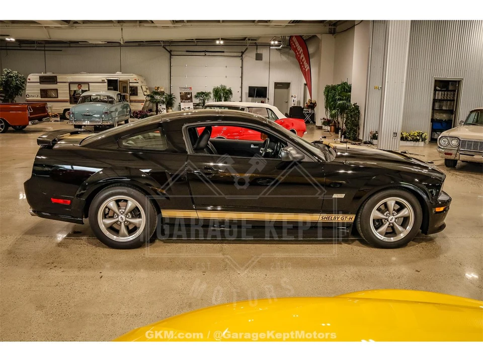 2006 Ford GT 1st Gen - Image 11 of 31