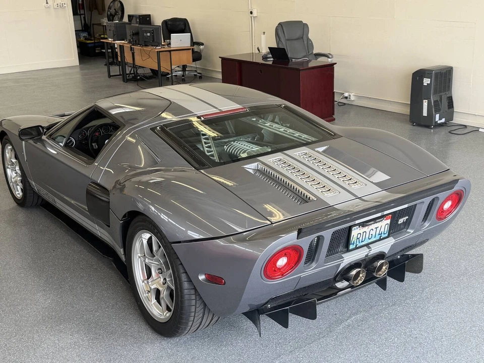 2006 Ford GT 1st Gen - Image 26 of 31