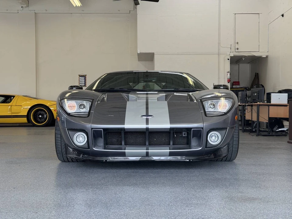 2006 Ford GT 1st Gen - Image 2 of 31