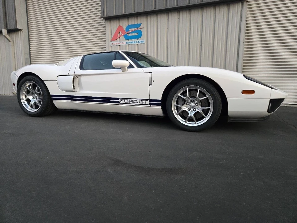 2006 Ford GT 1st Gen - Image 19 of 21