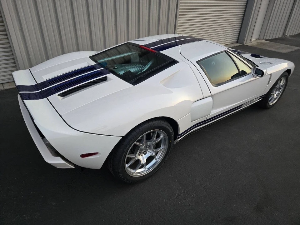 2006 Ford GT 1st Gen - Image 15 of 21