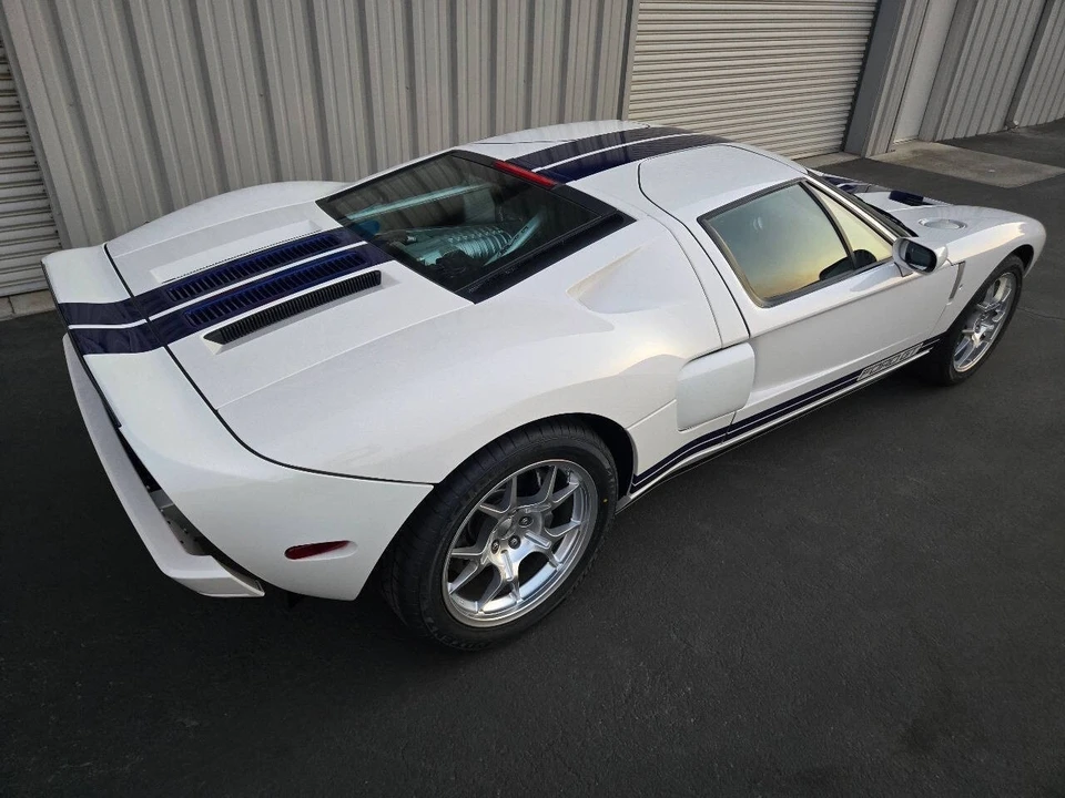 2006 Ford GT 1st Gen - Image 15 of 21