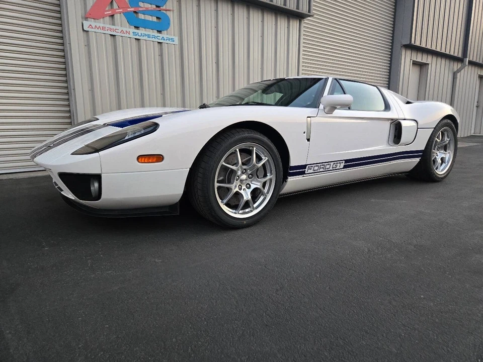2006 Ford GT 1st Gen - Image 2 of 21