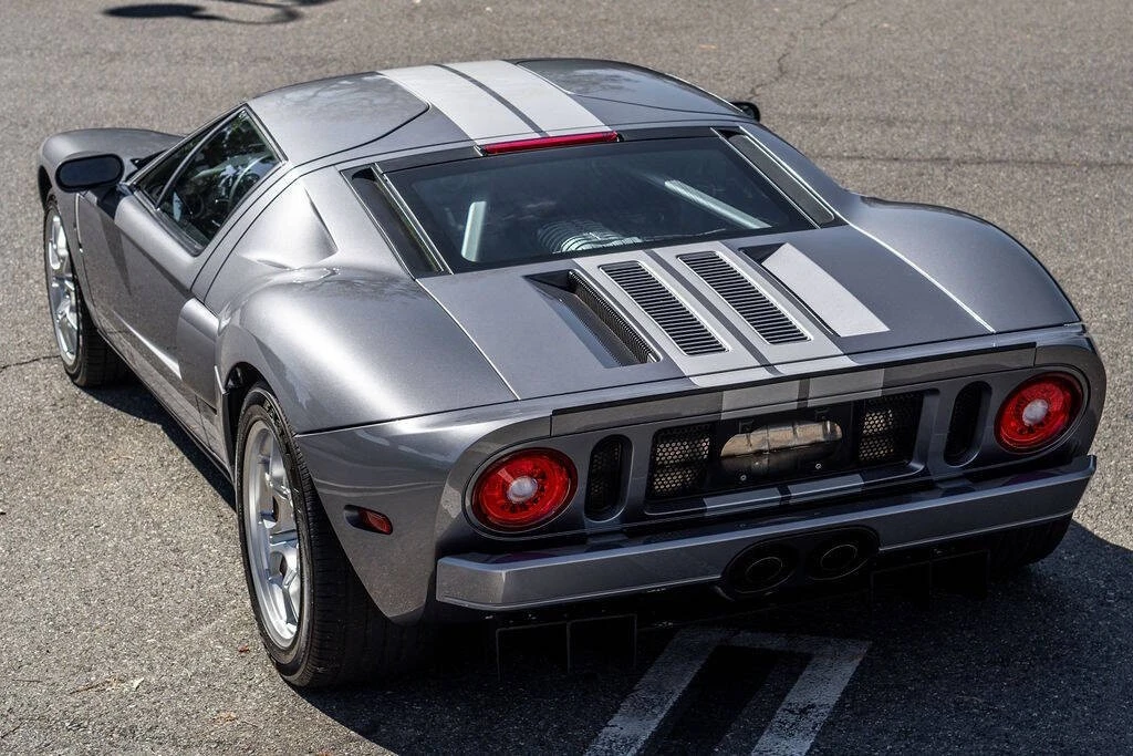 2006 Ford GT 1st Gen - Image 16 of 21