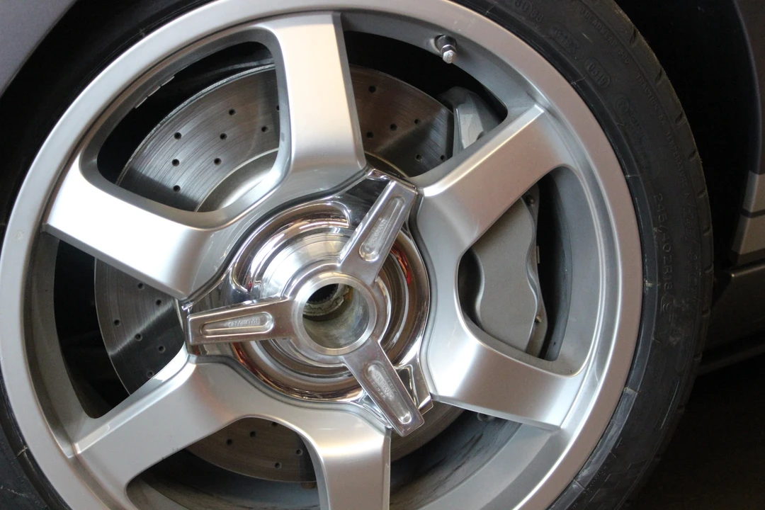 2006 Ford GT 1st Gen - Image 13 of 31