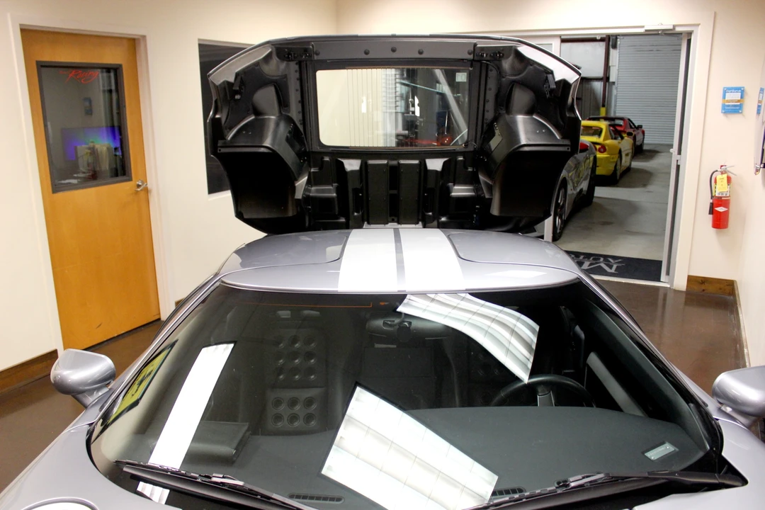 2006 Ford GT 1st Gen - Image 15 of 31