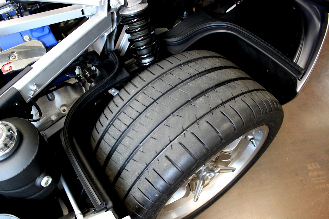 2006 Ford GT 1st Gen - Image 26 of 31