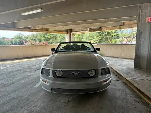 2006 Ford Mustang GT Coupe 2D