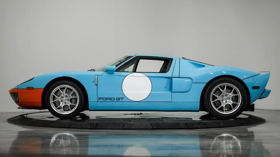 2006 Ford GT 1st Gen - Image 2 of 31