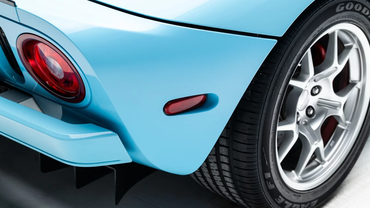 2006 Ford GT 1st Gen - Image 22 of 31