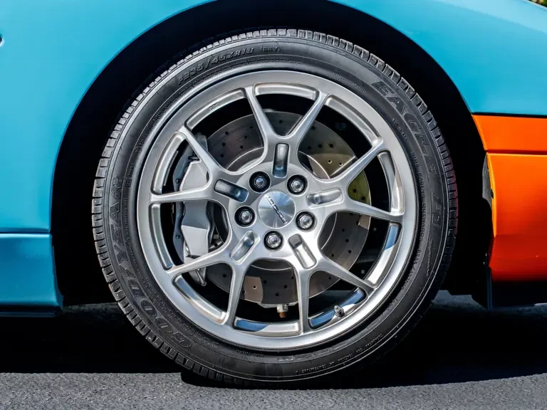 2006 Ford GT 1st Gen - Image 17 of 31