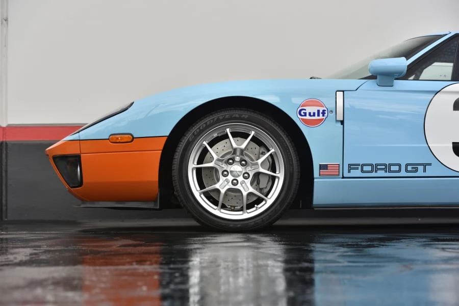 2006 Ford GT 1st Gen - Image 27 of 31