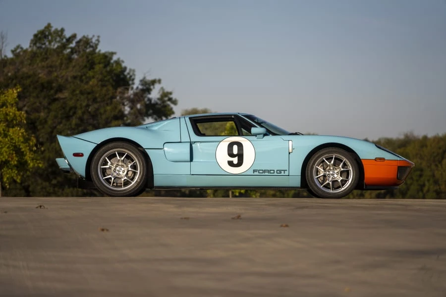 2006 Ford GT 1st Gen - Image 2 of 31