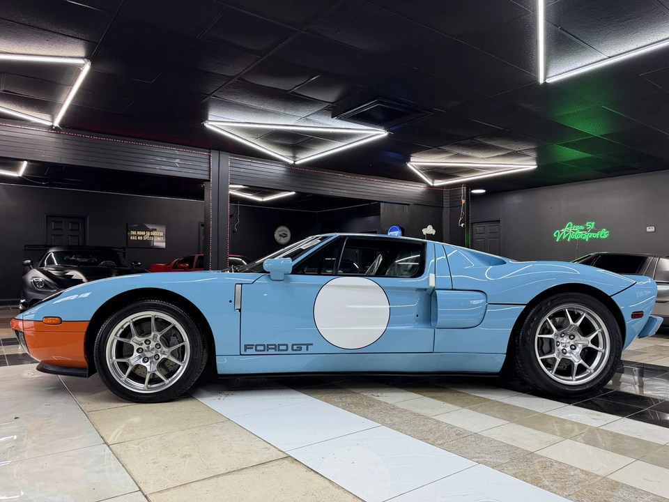 2006 Ford GT 1st Gen - Image 28 of 31