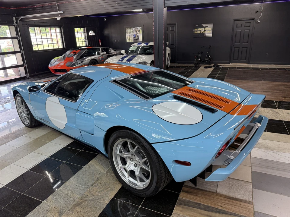 2006 Ford GT 1st Gen - Image 6 of 31