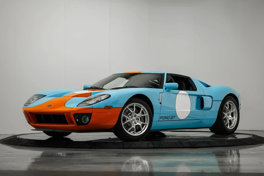 2006 Ford GT 1st Gen - Image 2 of 12