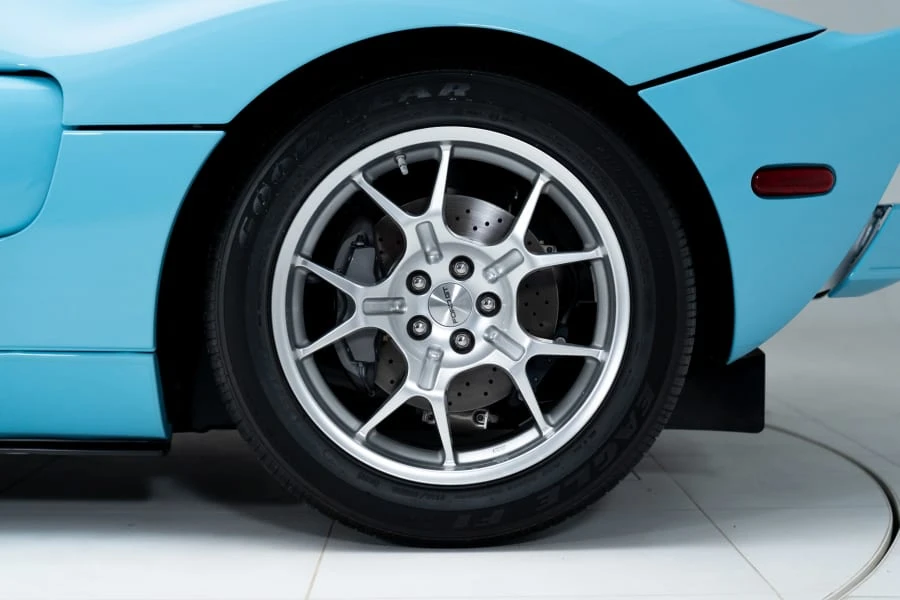 2006 Ford GT 1st Gen - Image 17 of 31