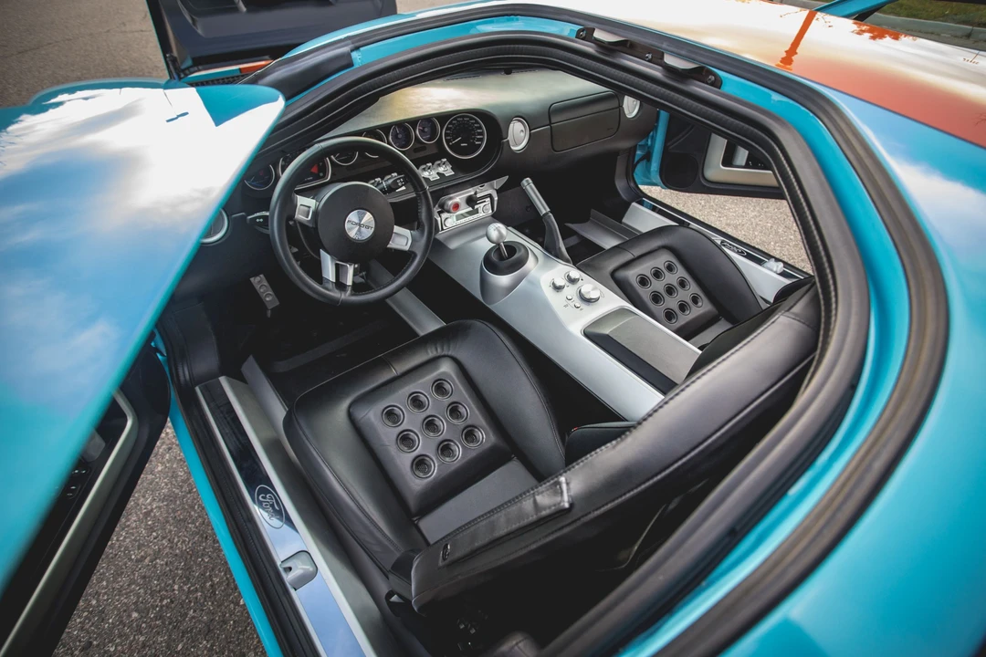 2006 Ford GT 1st Gen - Image 15 of 31