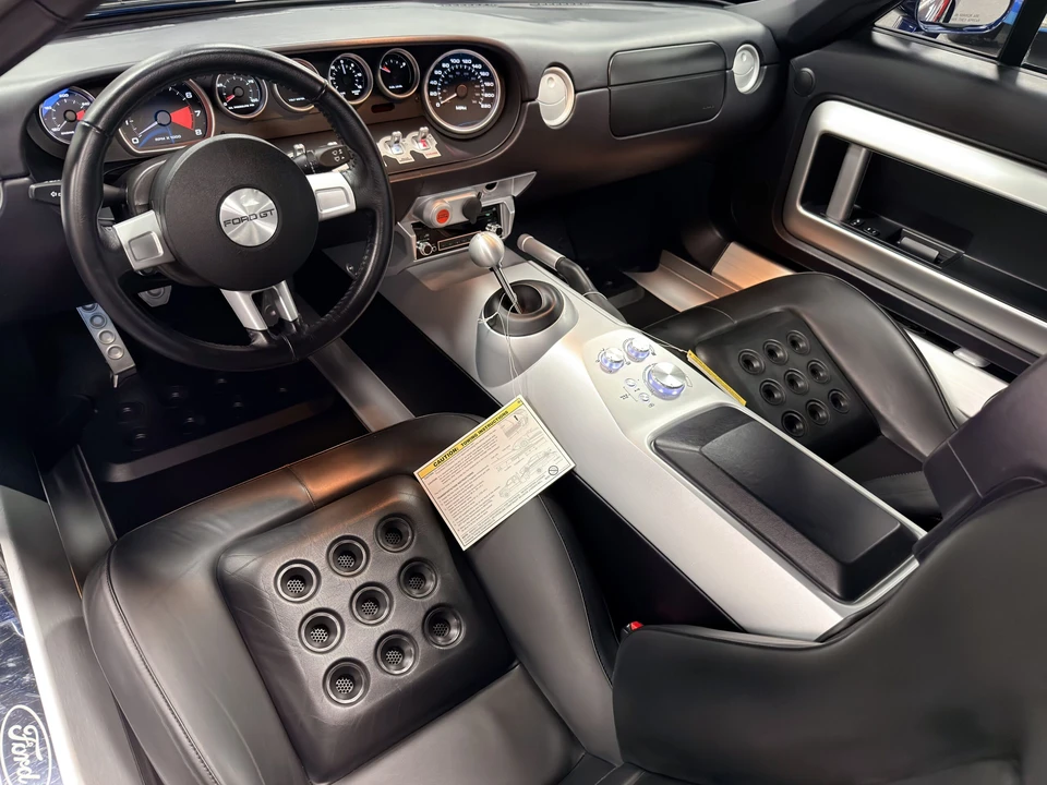 2006 Ford GT 1st Gen - Image 10 of 23