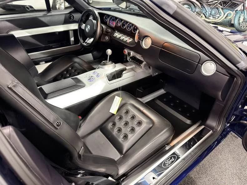 2006 Ford GT 1st Gen - Image 13 of 17
