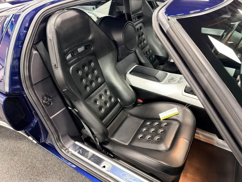 2006 Ford GT 1st Gen - Image 14 of 17