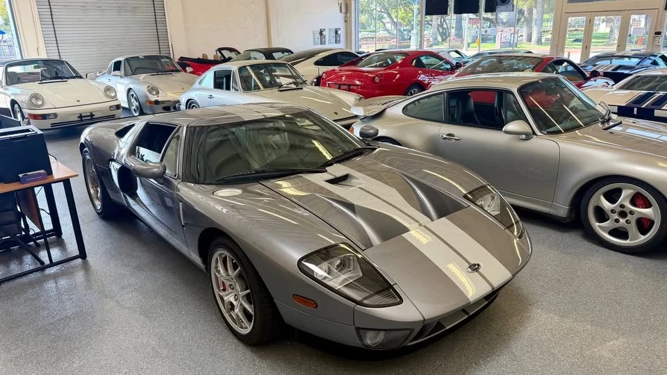 2006 Ford GT 1st Gen - Image 2 of 5