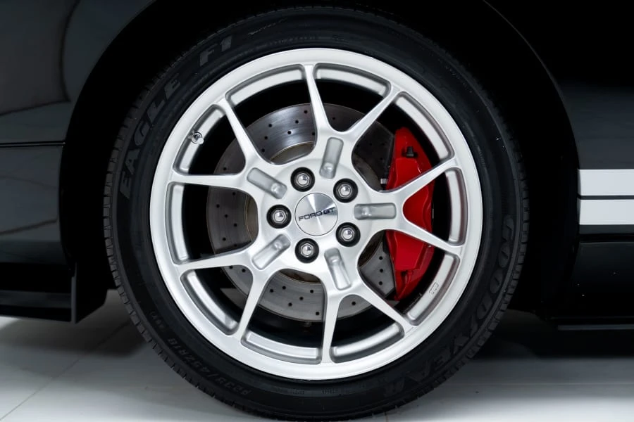 2006 Ford GT 1st Gen - Image 25 of 31