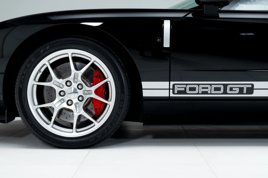 2006 Ford GT 1st Gen - Image 29 of 31