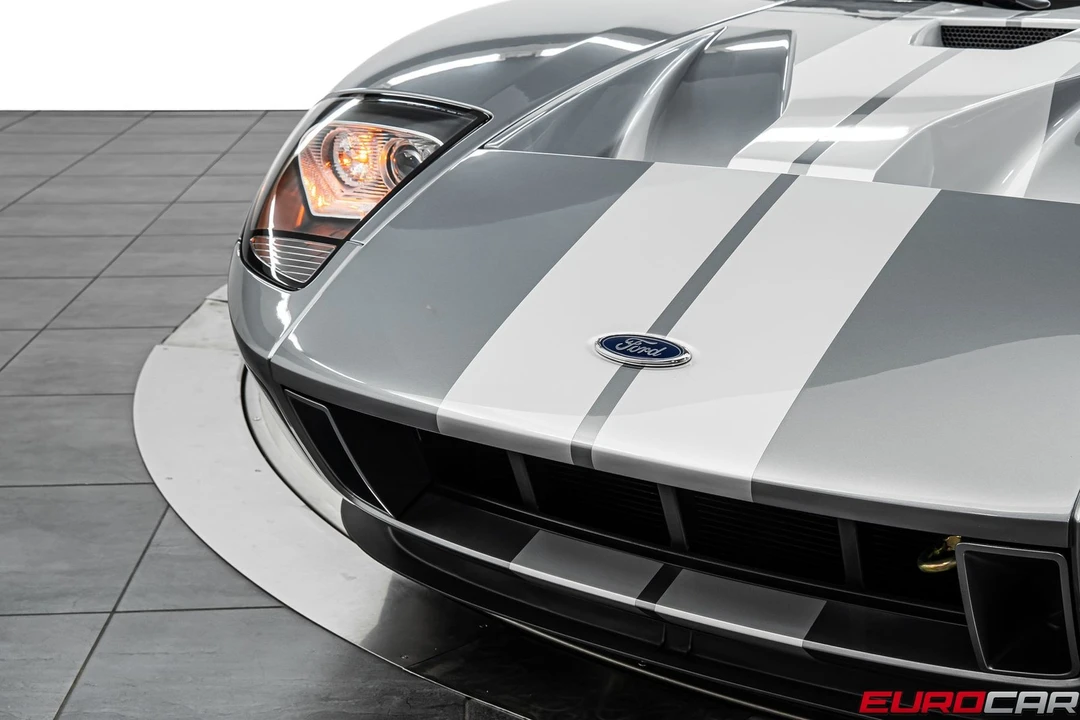 2006 Ford GT 1st Gen - Image 11 of 31