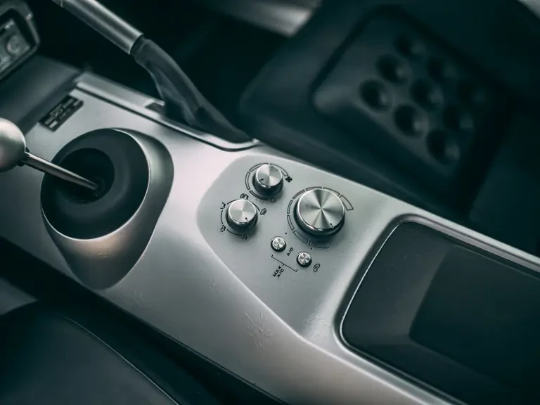 2006 Ford GT 1st Gen - Image 16 of 31