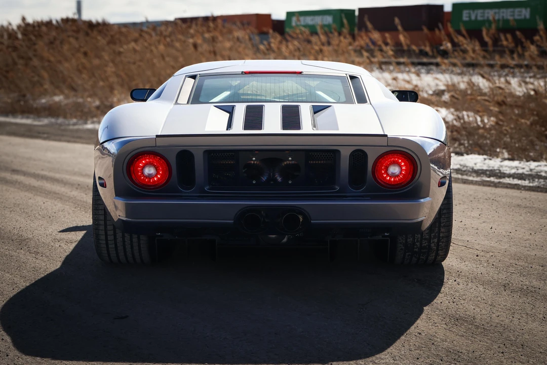 2006 Ford GT 1st Gen - Image 16 of 31