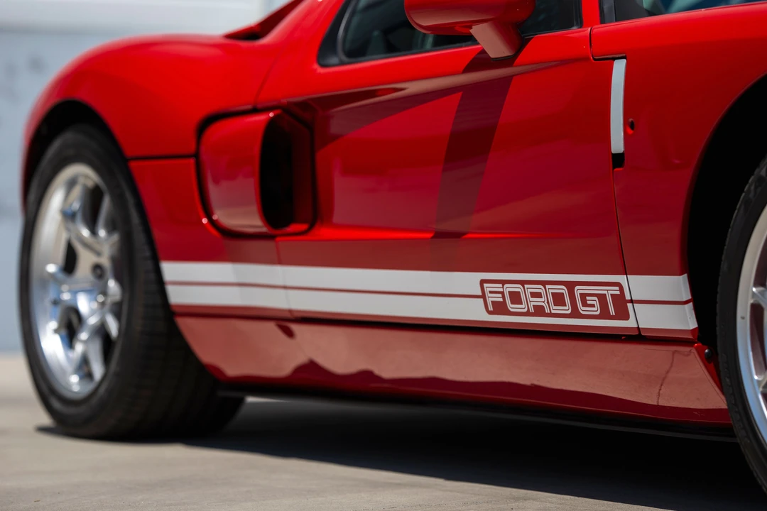 2006 Ford GT 1st Gen - Image 10 of 31