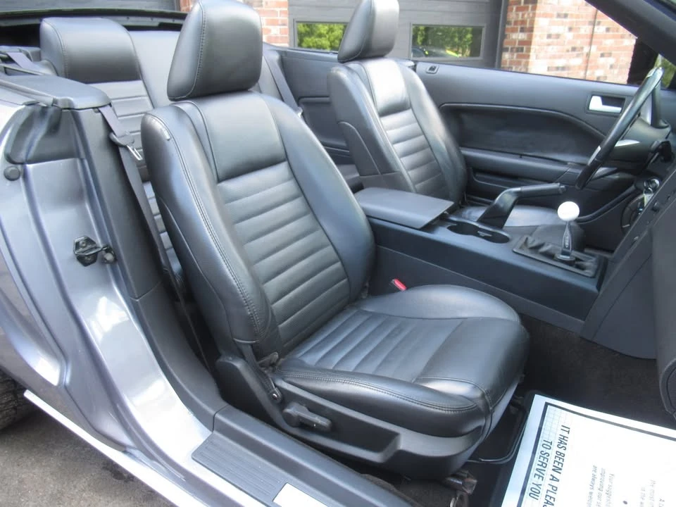2006 Ford S197 Mustang GT - Image 13 of 13