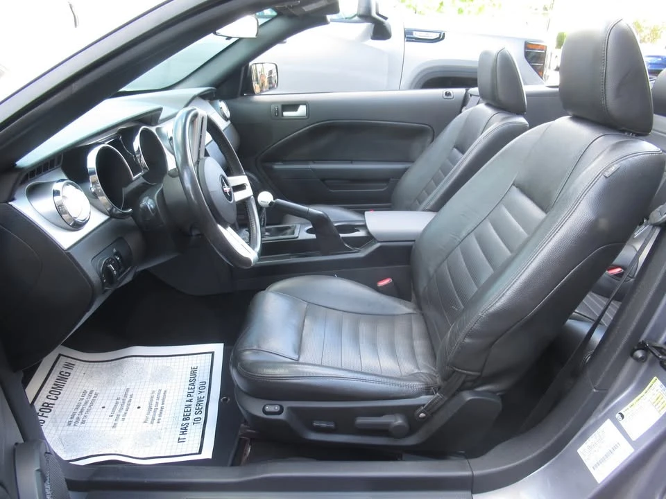 2006 Ford S197 Mustang GT - Image 12 of 13